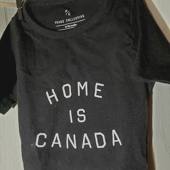 Like New Peace Collective "Home is Canada" onesie - Picture 2 of 2